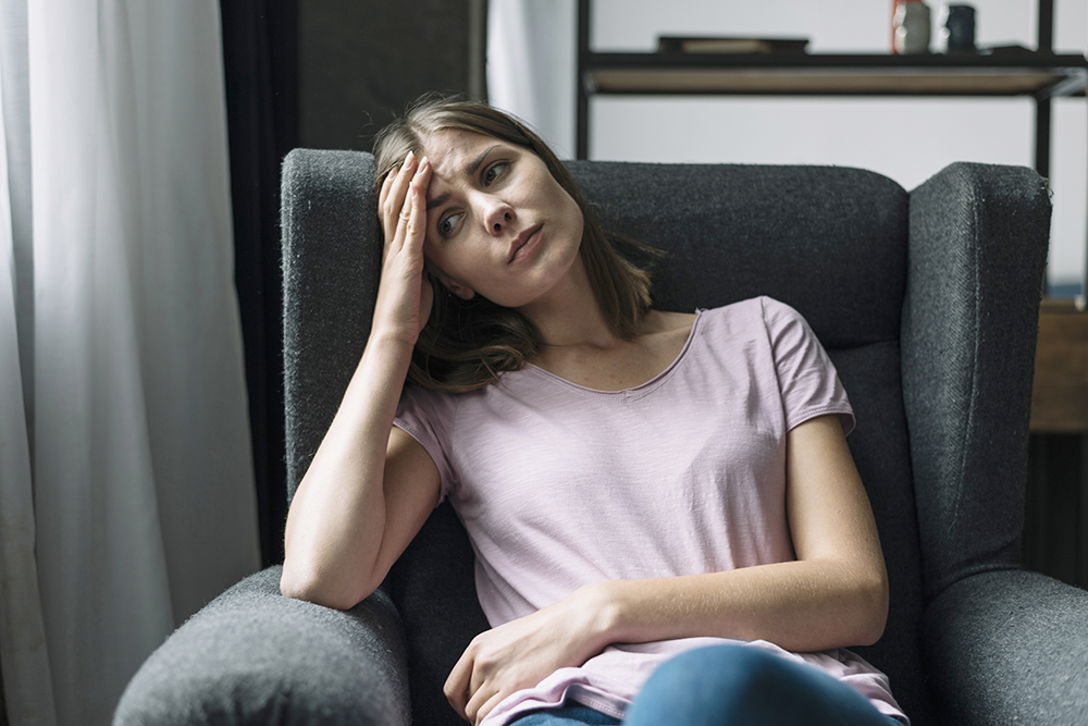 Distimia – Ghid complet: ce este, simptome, cauze și tratament eficient