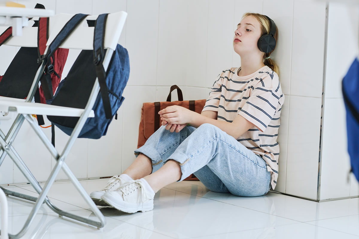 4 Semne că Terapia Scurtă Strategică Ar putea fi Soluția pentru Adolescentul Tău